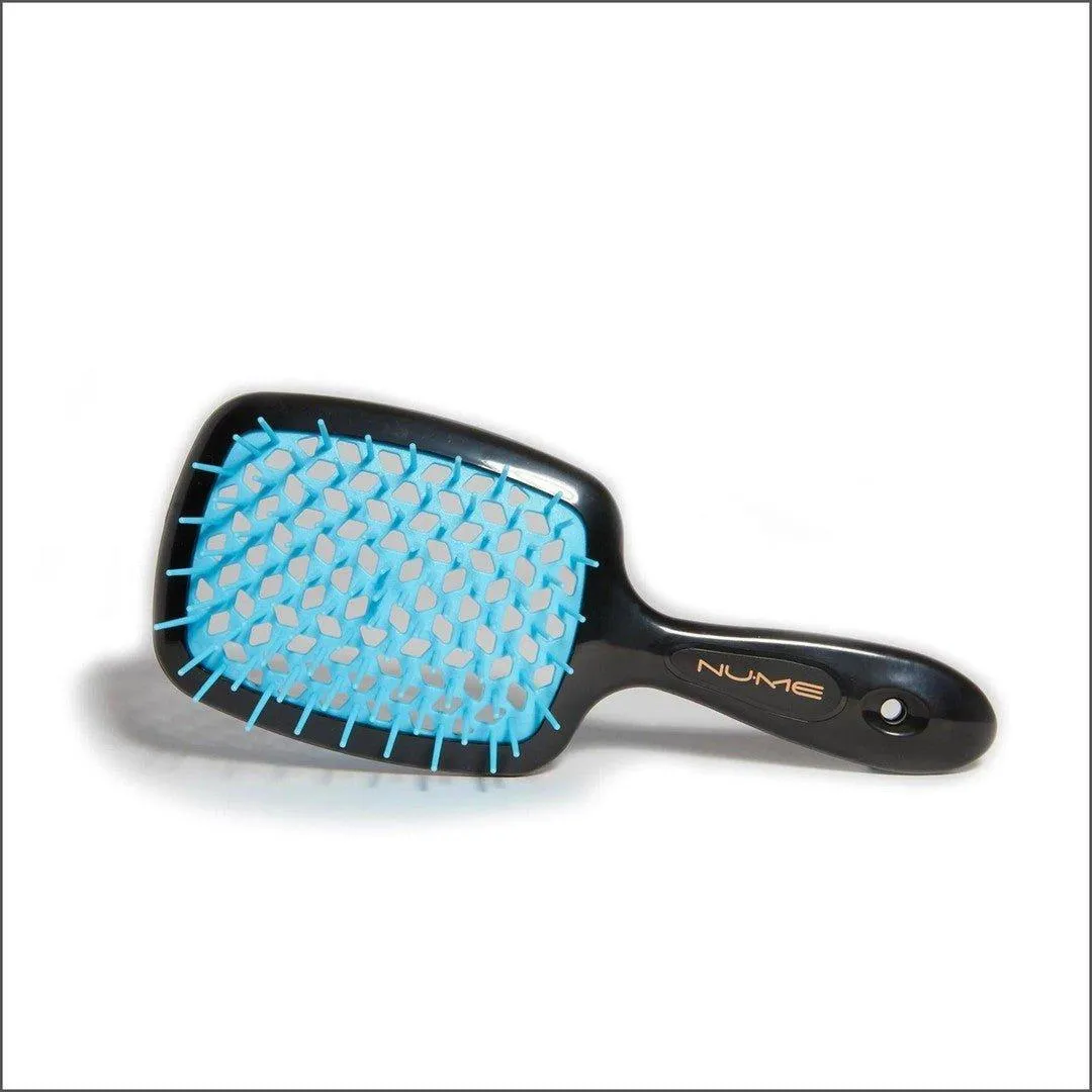 NuMe Scalp Massage Brush